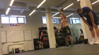 Kettlebell snatch 32 kg. 235 reps in 10 minutes