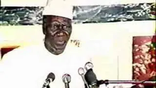 Sekou Toure en conference de presse à Paris