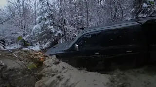 Deep Mud Hole vs Suzuki Jimny, Lada Niva & Mitsubishi L200