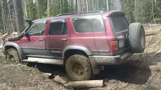 Манская Петля. Дорога. Toyota Hilux Surf 130, 185.