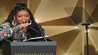 Missy Elliott, in tears, gets inducted into Songwriters Hall