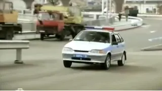Ярость (2011) car chase scene #1