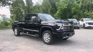 2024 Chevrolet Silverado 3500 HD High Country