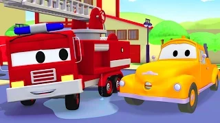 Tom la Grúa y Franck el Camión de Bomberos en Auto City | Dibujos animados para niños