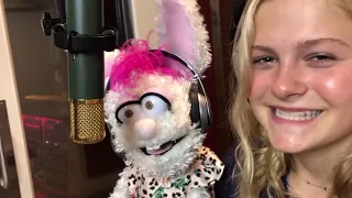 The Spin with Darci Lynne #3 - Girl On Fire