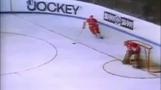 Vladimir Petrov - 1972 Summit Series Game 7, Goal 3