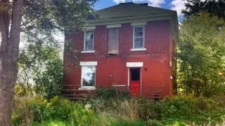 Urbex: Abandoned PARTY House