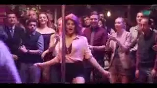 Jacqueline Fernandez hot pole dance