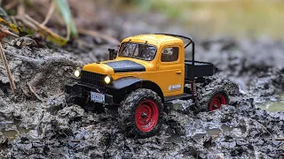 FMS FCX24 Power Wagon Mud Run