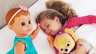 Диана играет в Дочки-Матери Сборник лучших видео для девочек от Kids Diana Show!