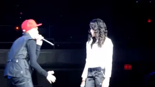 "Overboard" performed live by Justin Bieber and surprise guest Jasmine Villegas in Honolulu, Hawaii