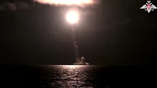 Russian nuclear submarine tests missile in White Sea