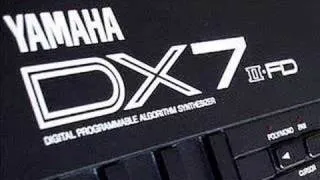 YAMAHA DX7 II FM Synthesizer