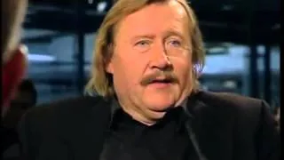 Peter Sloterdijk über 9/11 und (gleichgeschaltete) Medien als objektive Verbündete der Terroristen