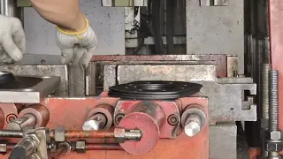 Rubber bearing vulcanization production process