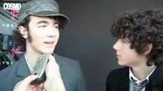 jonas brothers talkin about celeberty crush's