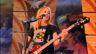 Sheryl Crow - The First Cut is the Deepest (Live at Farm Aid 2003)