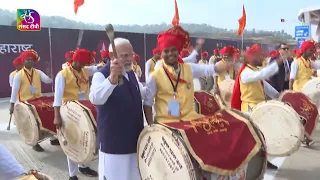 PM Modi receives warm welcome during Samruddhi Mahamarg inauguration in Nagpur, Maharashtra