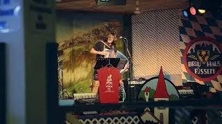 2013 Helen Oktoberfest - Alex Meixner on Accordion!