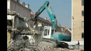 Der Abriss von Gebäuden in der Stadt München gegenüber von C&A am Hauptbahnhof.