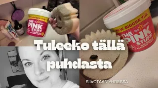 Testissä pinkki tahna✨