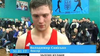 Залізні кулаки: на черкаському ринзі розіграли перепустки на чемпіонат України з боксу