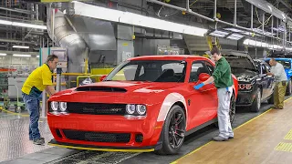 Inside Billions $ Factory Producing the Very Last Dodge Challenger - Production Line