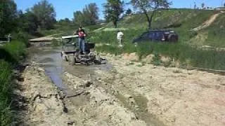 Land Rover vs Unimog.