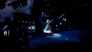 Carrie Underwood- Jesus Take the Wheel (live)