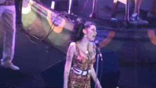 Back to Black - Amy Winehouse (Rio de Janeiro @ HSBC Arena)