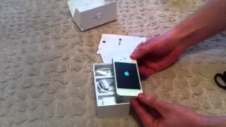 iPhone 4S unboxing! На русском языке!