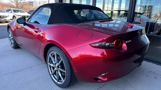 2023 Mazda MX-5 Miata Grand Touring 6MT horn