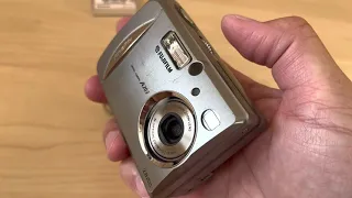 Fujifilm Finepix A203 retro digital photo camera test and review
