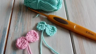 How to Crochet a Small Bow