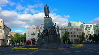 Памятник Шевченко Харьков