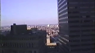 Бостон.  На 21 м этаже  небоскреба.