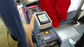 how to change cash to coins in a bus/streetcar in Japan