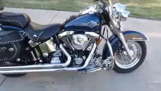 1999 Heritage Softail Classioc, Vance and Hines long shots "Scratch & Dent" Special