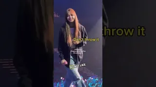 Fans Being Mean To Blackpink 😳