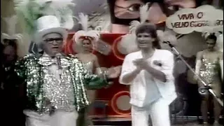 Roberto Carlos (Amor Perfeito/Apocalipse ) Cassino do Chacrinha Aniversário de 70 Anos/TV Globo 1987