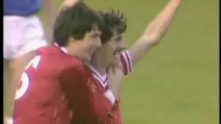 Liverpool Demolishing Everton 5 - 0 ( Merseyside Derby With Brittish Commentary ) 6 November 1982