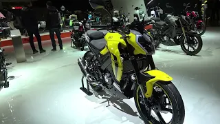 The new 2022 KEEWAY RKF 125cc motorcycle walkaround