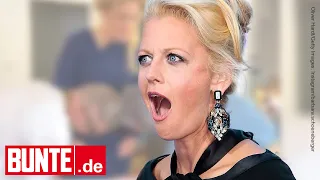 Barbara Schöneberger - Wäsche-Blitzer! Sie zeigt was sie drunter trägt