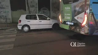 Bari, bus perde olio e si pianta in viale Salandra: il delirio