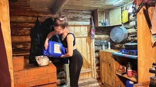 COZY NIGHT in a log cabin in the taiga, 3 days LIVING OFF GRID