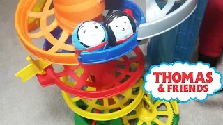 Thomas and Friends Rail Rollers Spiral Station Toy Review