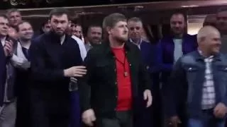 Рамзан Кадыров танцует лезгинку на свадьбе # 2016