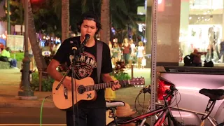 2017 Kalakaua Street Singer Connor Johnson 2