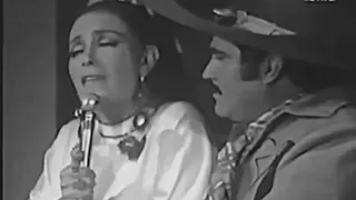 Lucha Villa y Vicente Fernández-¿Sabes De Qué Tengo Ganas?