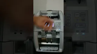 Máquina contadora de billetes revueltos con detector de billetes falsos 💵💷💶 Demo con fajilla 🇺🇸